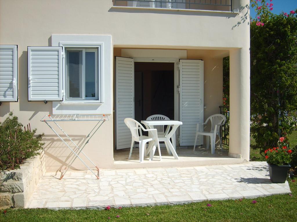 Gouna'S Aparts Apartment Xi Beach Exterior photo